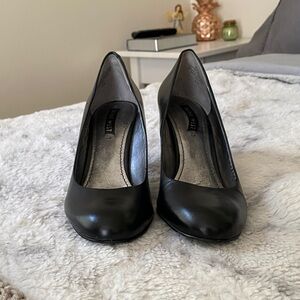Nine West Leather Black Heels